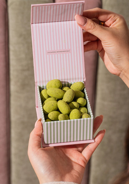 Matcha Almonds